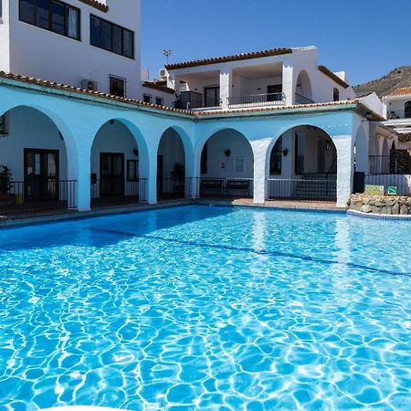 Capistrano Village B, 1 Bedroom + Free Wi-Fi Nerja Kültér fotó